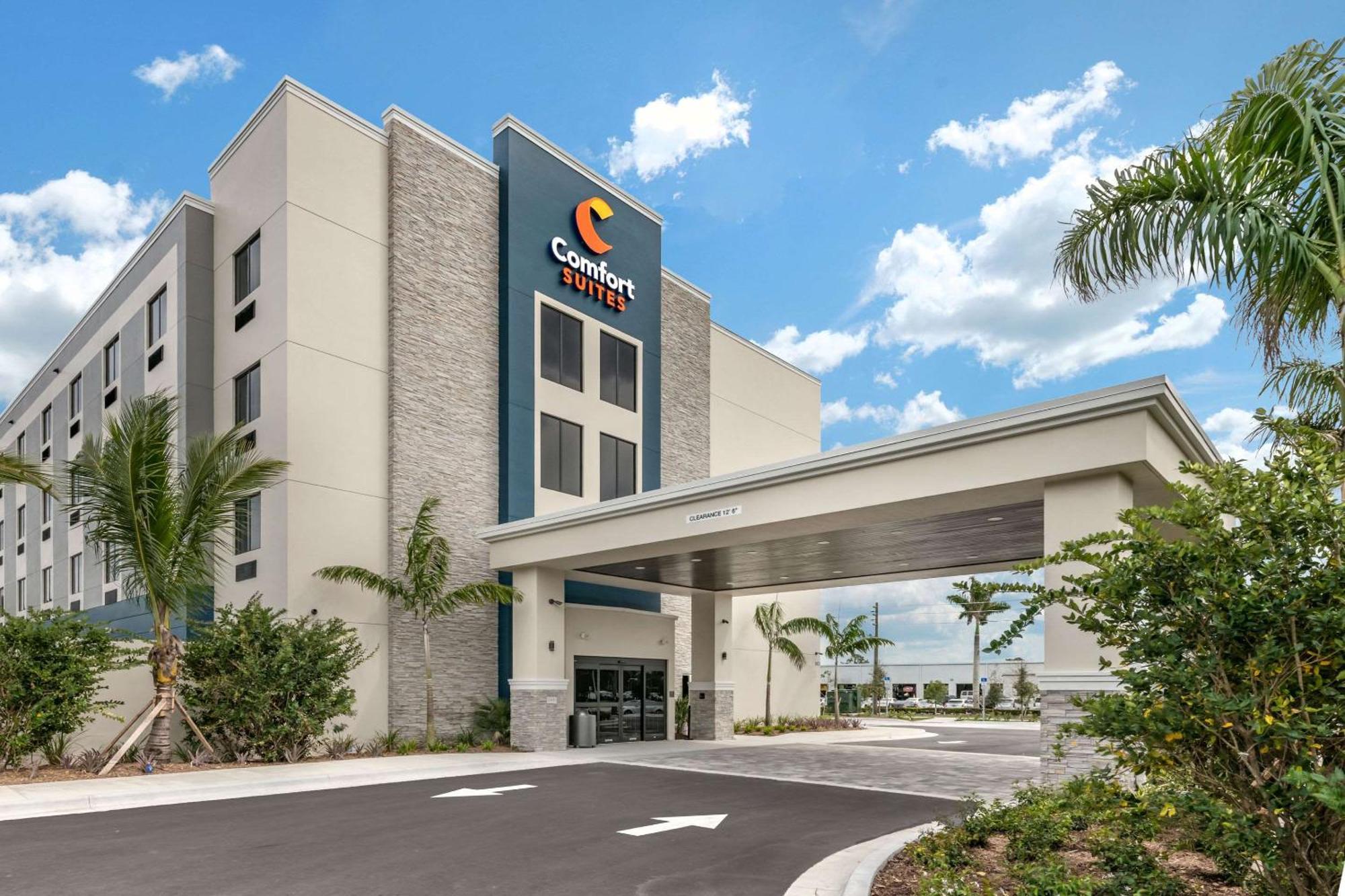 Comfort Suites Stuart-Hutchinson Island Экстерьер фото