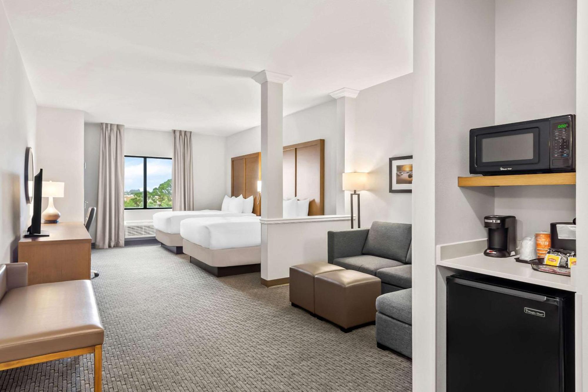Comfort Suites Stuart-Hutchinson Island Экстерьер фото