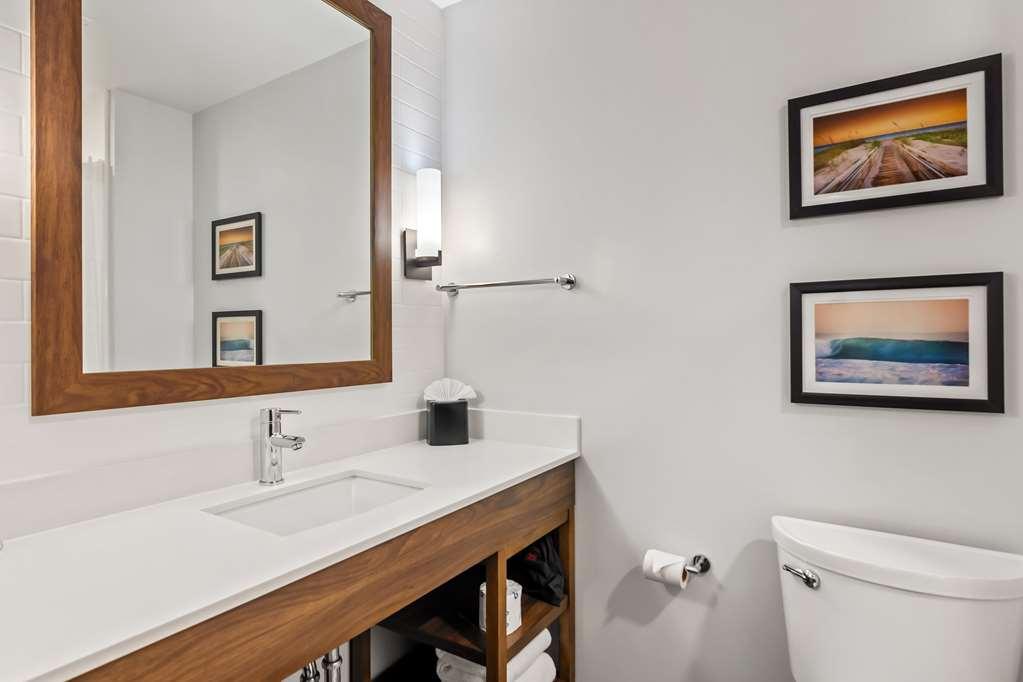 Comfort Suites Stuart-Hutchinson Island Номер фото
